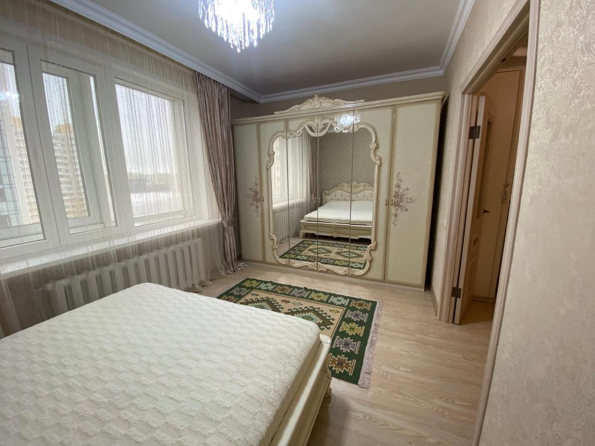 Luxury Apartment Near The Shopping Center Qazaqstan Astana Eksteriør billede